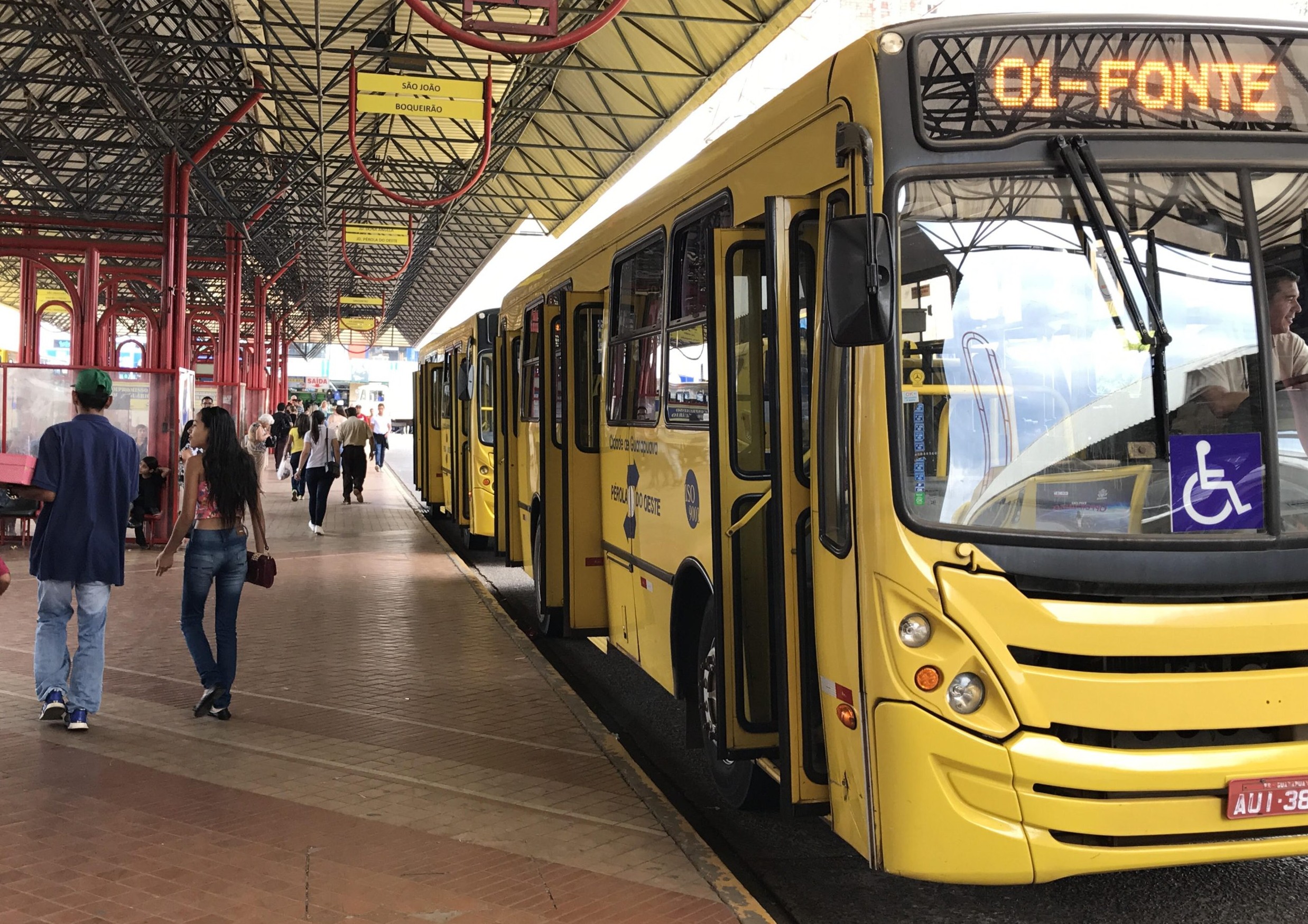 Terminal de transporte coletivo urbano de Guarapuava, cidade da Região Centro-Sul do Paraná
